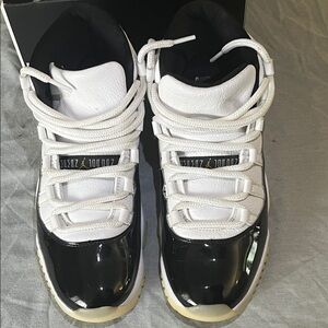 Men’s Jordan Retro 11 Low Gratitude White/Black Sneakers